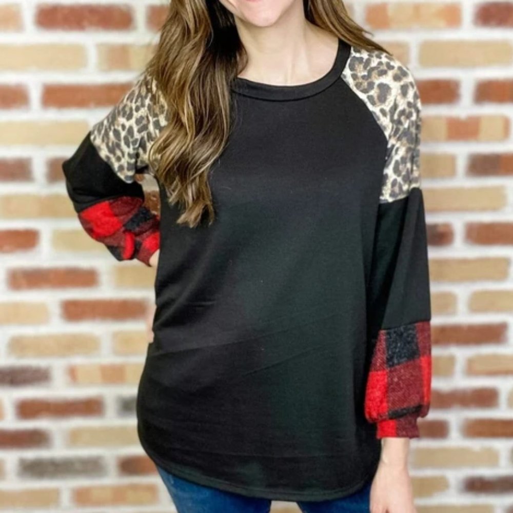 Women's PLAID AND PRINT SWEATER